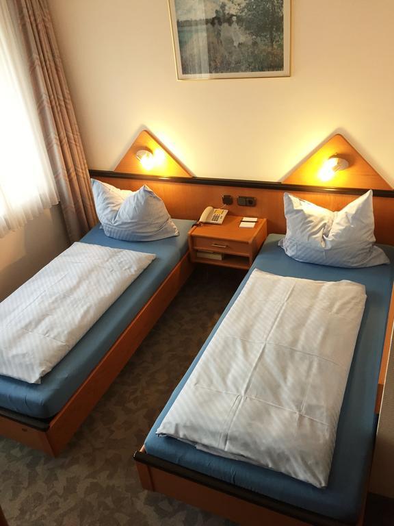 Hotel Ambassador Bonn Chambre photo