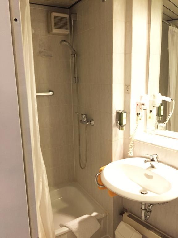 Hotel Ambassador Bonn Chambre photo